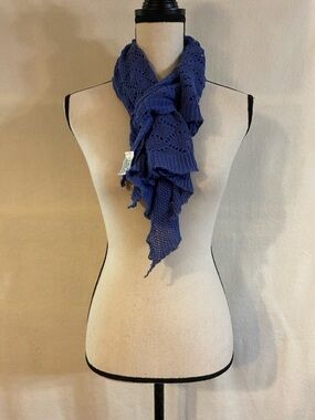 Vintage Laura Ashley purple Made in Great Britain 100% cotton knit lace scarf